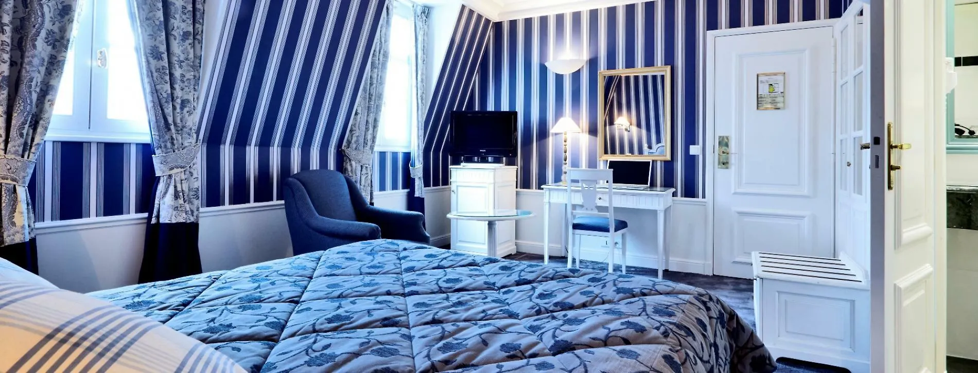 Golden Tulip Washington Opera Ξενοδοχείο 4*